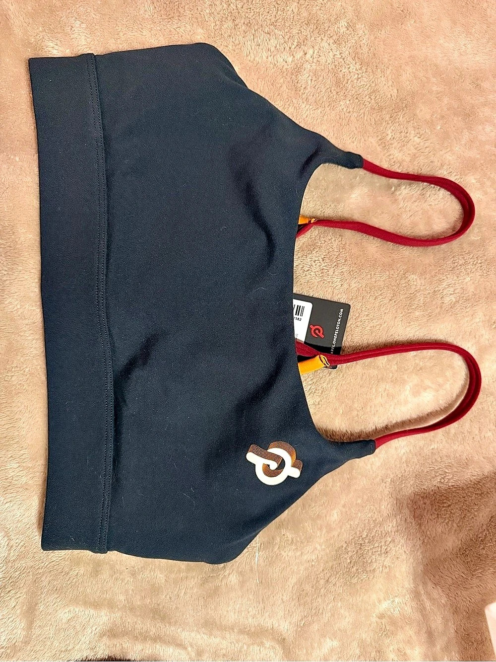 Peloton Women's Tempo Bra Athletic Bra in Black & Red Size Small- NWT